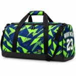 Sublimated team duffle bag front with zip pocket, logo and padded shoulder strapSublimated team duffle bag front with zip pocket, logo and padded shoulder strap